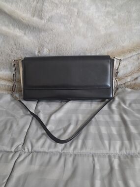 Salvatore Ferragamo Black Leather Shoulder Bag